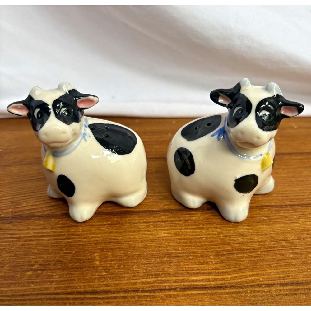 Ceramic Cow Salt & Pepper Shakers Set 2pc Spotted White Black Blue Yellow Unused